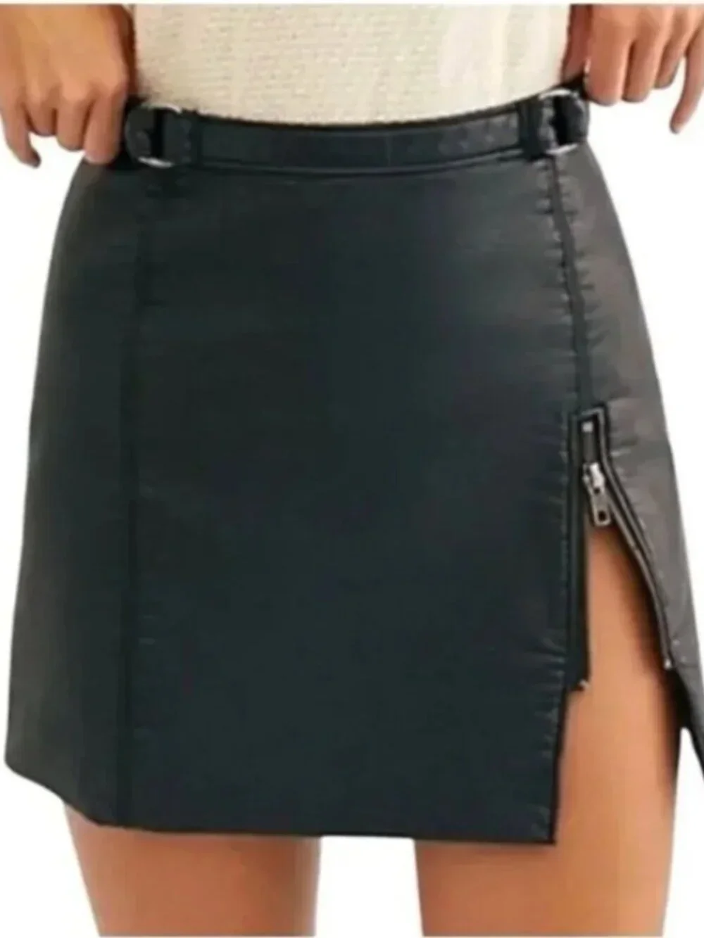 Free People Women's "Midnight Magic" Faux Leather Mini Skirt In Black - Size 8 - Picture 1 of 9